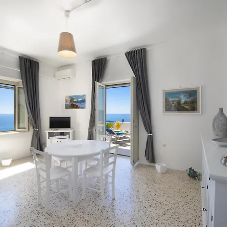 Casa Sulla Baia Mareblu * פראינו